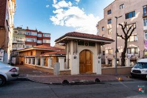 Kadızade Tekkesi, Türbesi ve Haziresi