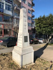 Namık Kemal Anıtı