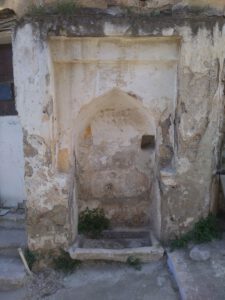 Hüsnü Efendi Çeşmesi, Kuşadası