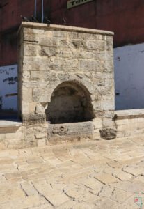 Veliefendi Çeşmesi ve Namazgâhı