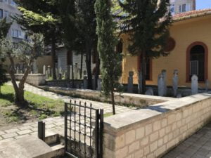 Lütuf Paşa Camii Haziresi