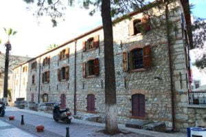 Eski Tekel Binası, Selçuk