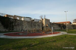 Marmara Surları, 97. Kule