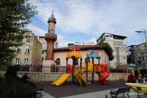 Tavaşi Süleyman Ağa Camii