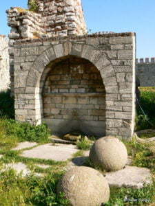 Yedikule Hisarı Fatih Çeşmesi