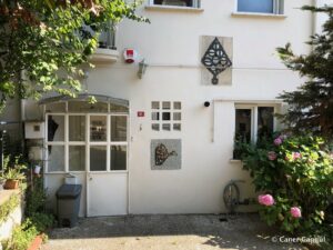 Gazi Caddesi No:81 - Bedri Rahmi Eyüboğlu Mozaik Panoları