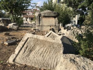 Telmessos Lahit Mezarları