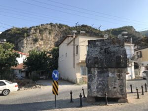 Telmessos Lahit Mezarları