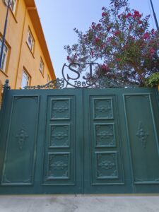 İzmir Saint Joseph Lisesi 3 İzmir Saint Joseph Lisesi
