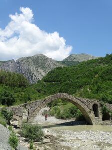 Kasım Ağa Köprüsü, Çorovoda