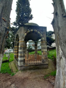 Hamza Paşa Türbesi ve Haziresi, Ortahisar