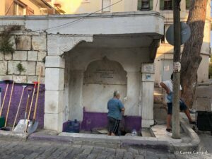 Foça Cumhuriyet Çeşmesi