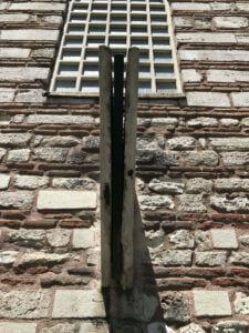 Ağalar Camii Güneş Saati