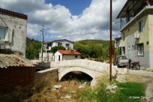Taş Köprü 2, Özbek
