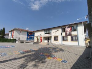 Necatibey İlkokulu, Konak