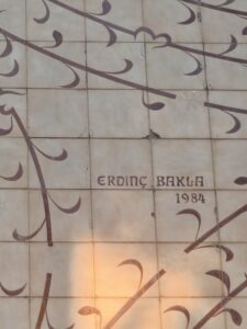 Matis Binası Seramik Panosu