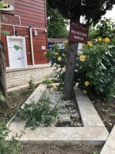 Saçlı Halil Efendi Haziresi, Üsküdar