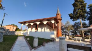 Ahi Ebubekir Camii, Yatağan