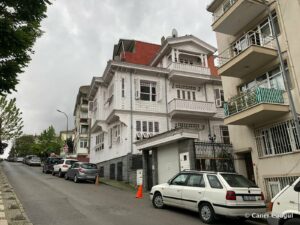 Haçaduryan Köşkü