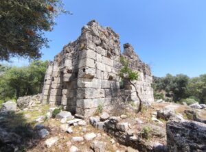 Kaunos Korint Tapınak