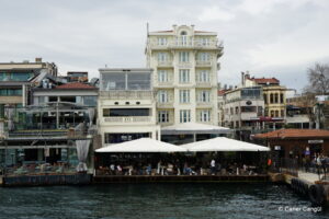 Simon Kalfa Apartmanı Denizden Görünümü