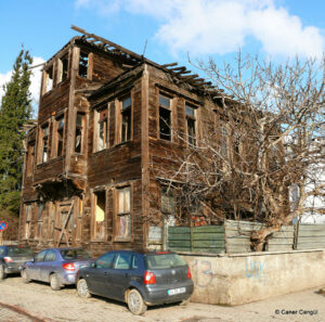 Hattat Sami Efendi Konağı