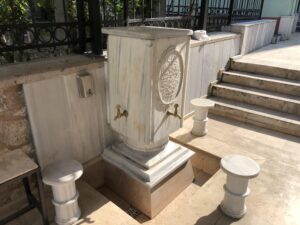 Şem’i Molla Camii Su Teknesi