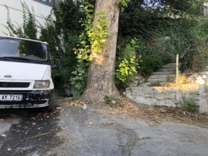 Özdeş Sokak Çeşmesi