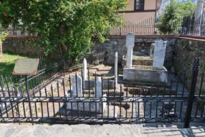 Haraççıoğlu Medresesi Haziresi