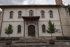 Araç Veznedar Camii