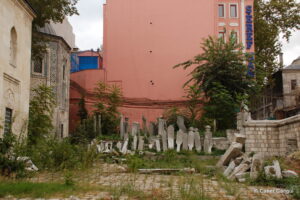 Mahmut Paşa Camii Haziresi