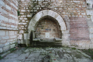 Çeşme, Alay Köşkü Soğuk Çeşme Karakolu önü