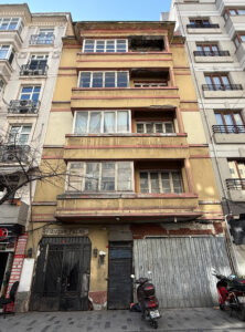 Füruzan Palas Apartmanı, Kocatepe