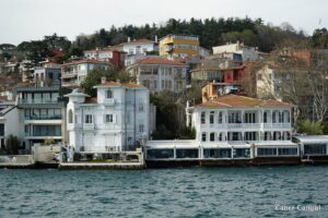 İstapan ve Faruk Sezerar Yalısı