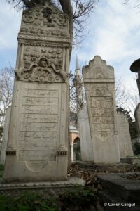Hadım İbrahim Paşa Camii Haziresi