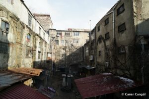 Sağır Han