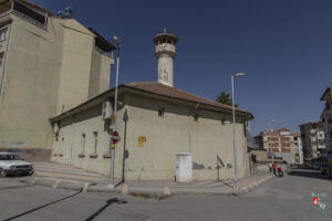 Battalgazi Tahtalı Minare Camii