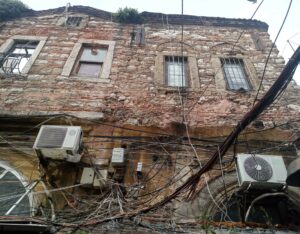 Varakçı Han Dış Cephesi