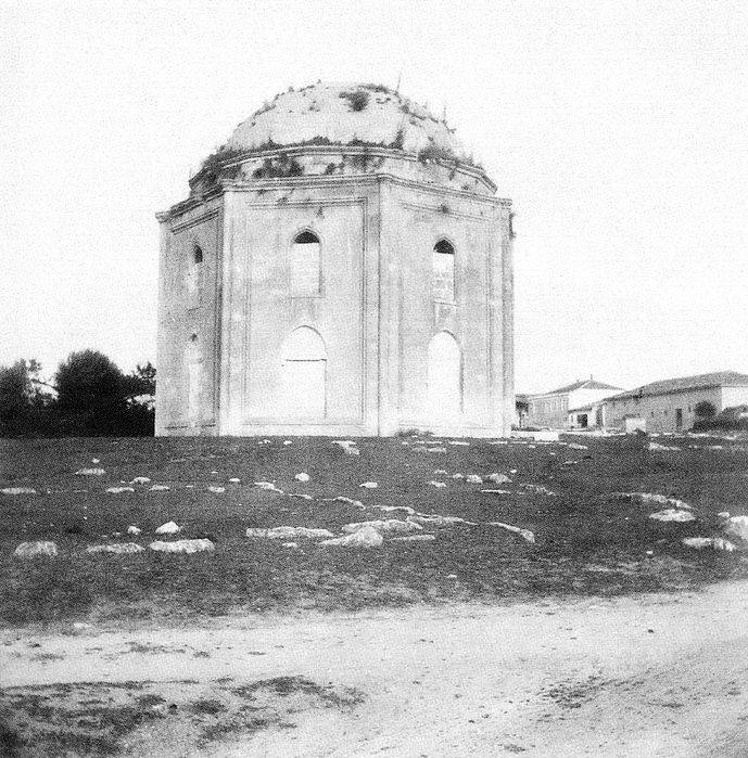 II. Mehmed Giray Türbesi • Konumu, Fotoğrafları ve Hakkındaki Bilgiler