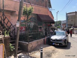 Cüda Gazi Gül Baba Kabri