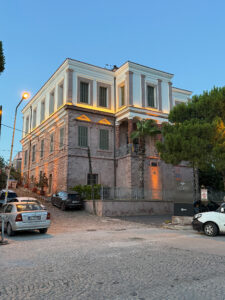Despot Evi
