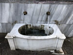 Muradiye Camii Çeşmesi