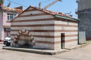 Ebu İshak Türbesi Çeşmesi