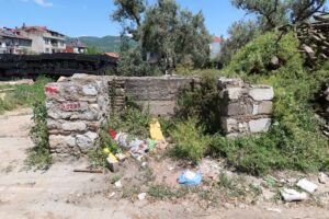 Akçeşme Yolu Çeşme Kalıntısı