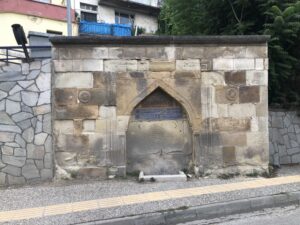 Harmankaşı Sokak Çeşmesi