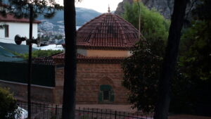 Hamdullah Dede Türbesi