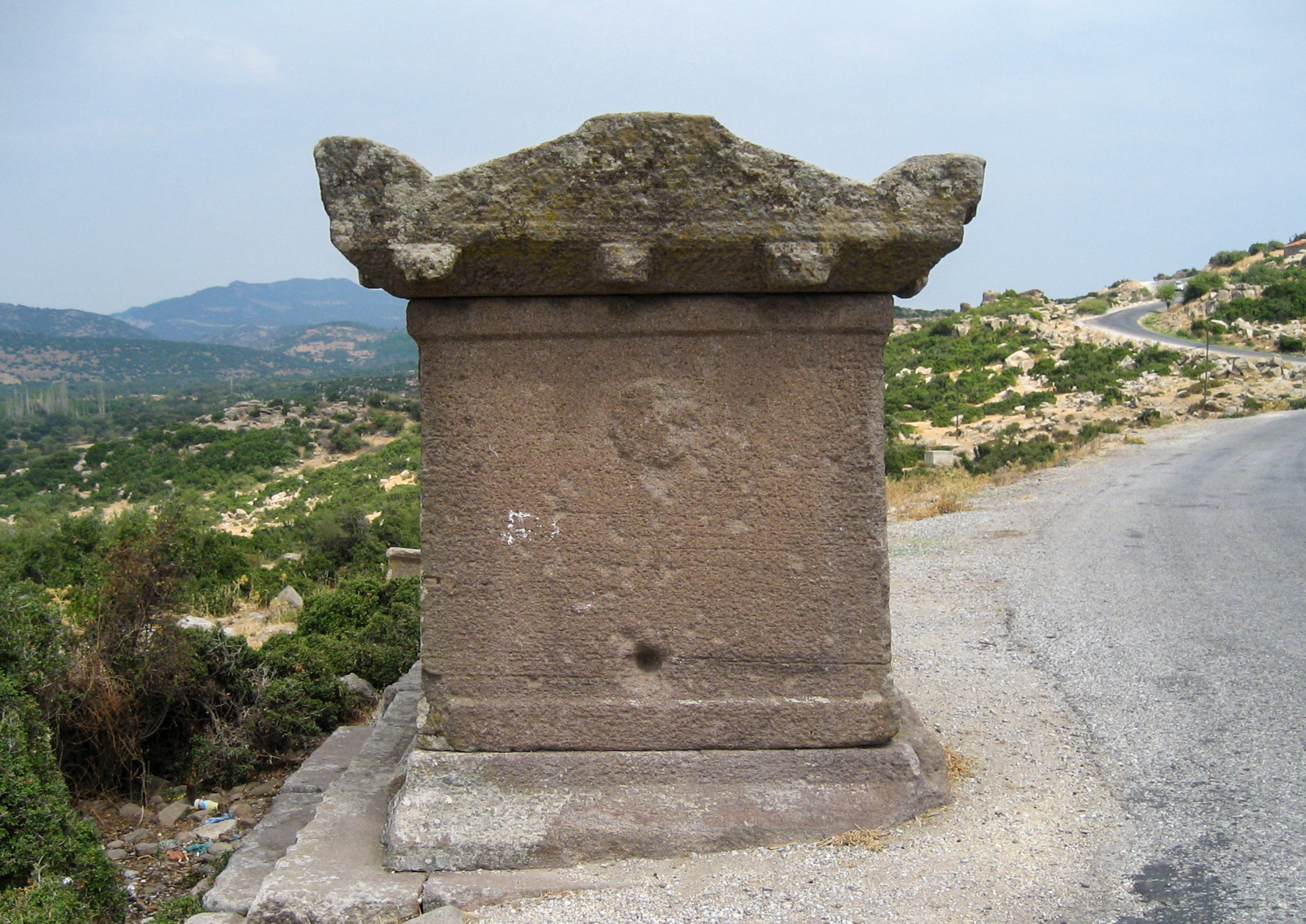 Lahit, Behram • Konumu, Fotoğrafları ve Hakkındaki Bilgiler • Kültür ...