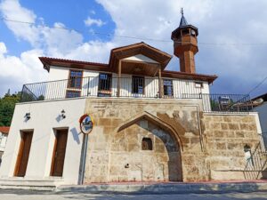 Hecin Dede Camii