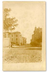 Apartman — Hacı Bayram, Altan, 1