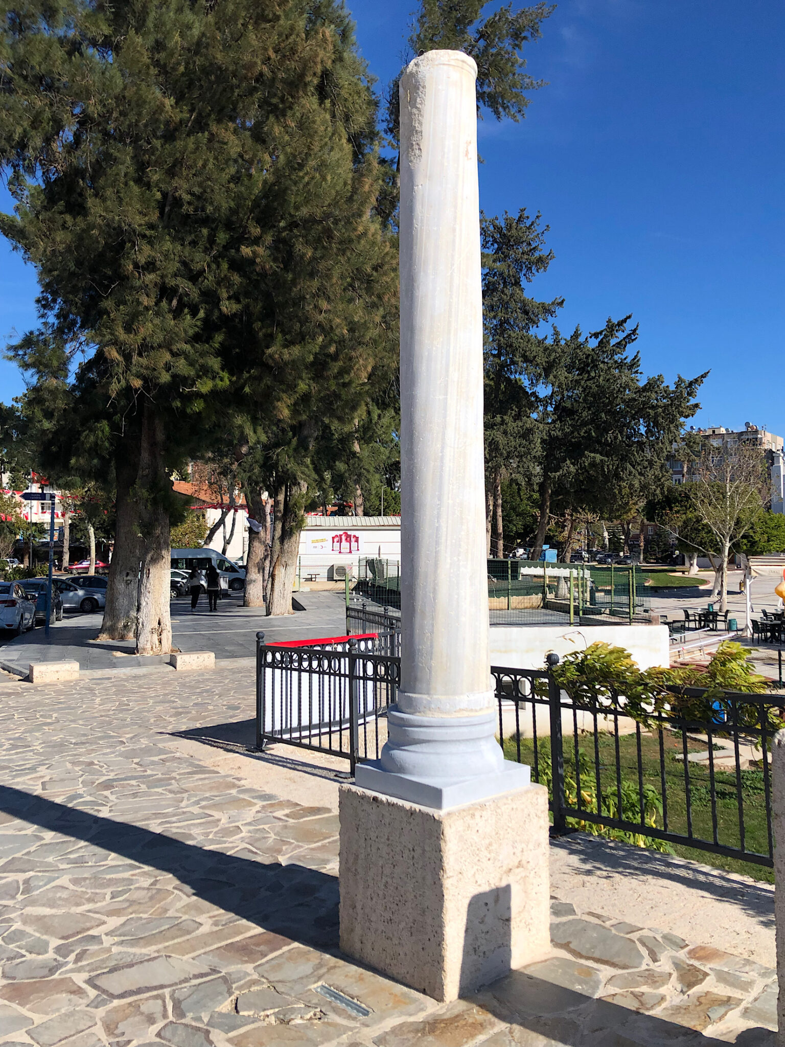 Obélisque et colonne • Inventaire culturel